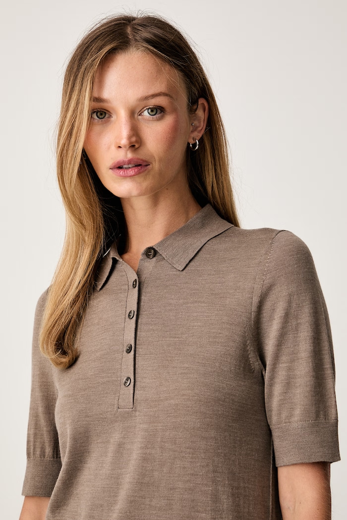BOSS polo damskie wełniane Fidenka brązowy 50545015