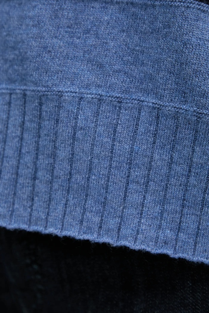 Svetr s příměsí vlny United Colors of Benetton 102HE203V námořnická modř