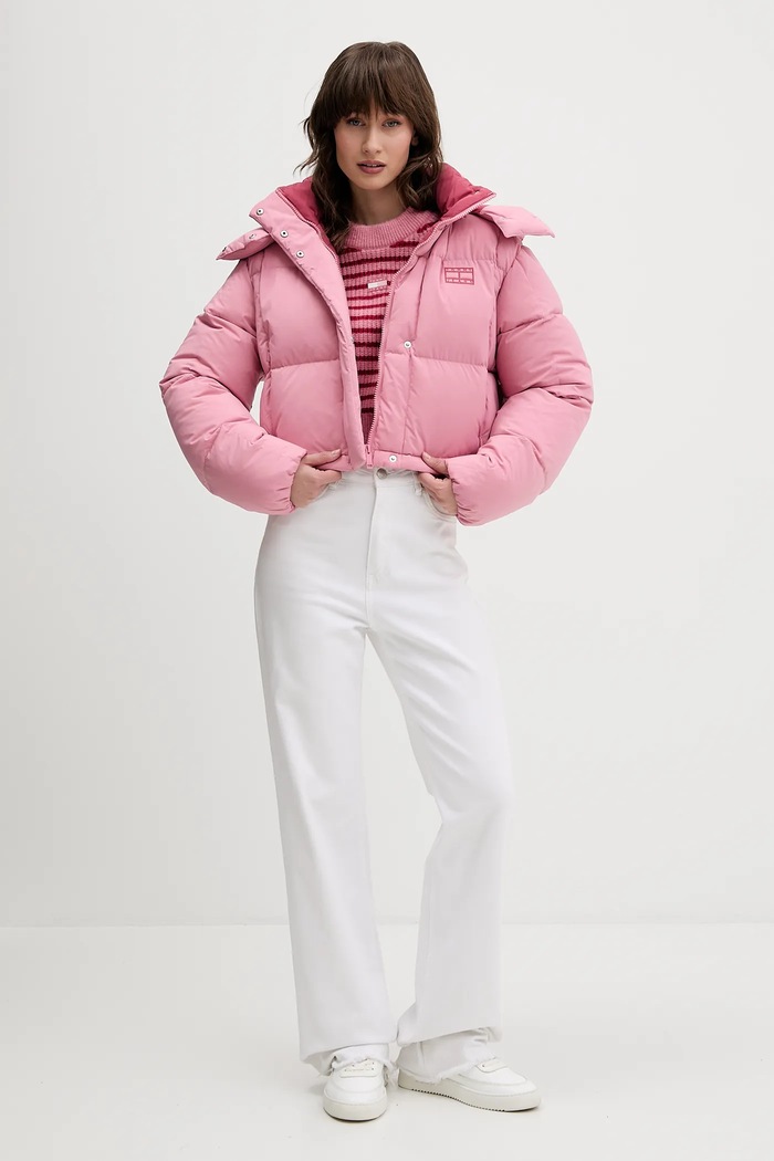 Πουλόβερ με προσθήκη μαλλιού Tommy Jeans DW0DW21677 ροζ AW25