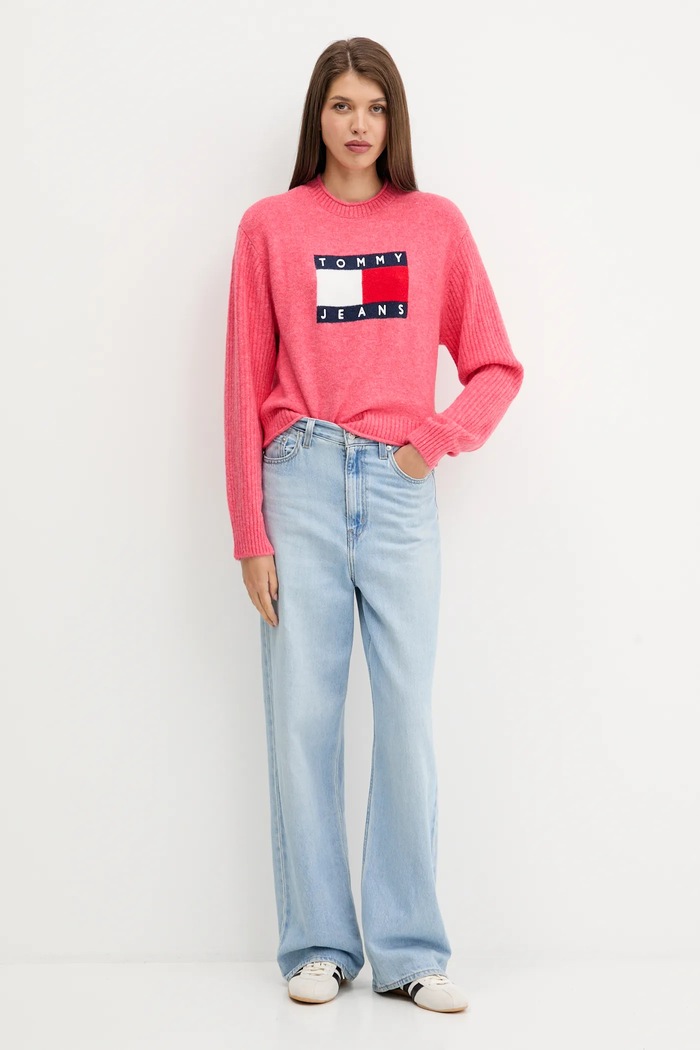 Tommy Jeans sweter z dodatkiem wełny DW0DW21782 różowy AW25