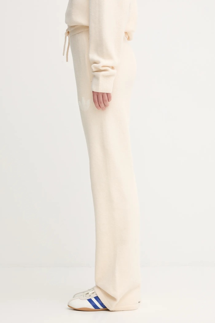 adidas Originals pantaloni con aggiunta di cotone bambini Knitted Pants KF2536 beige AW25