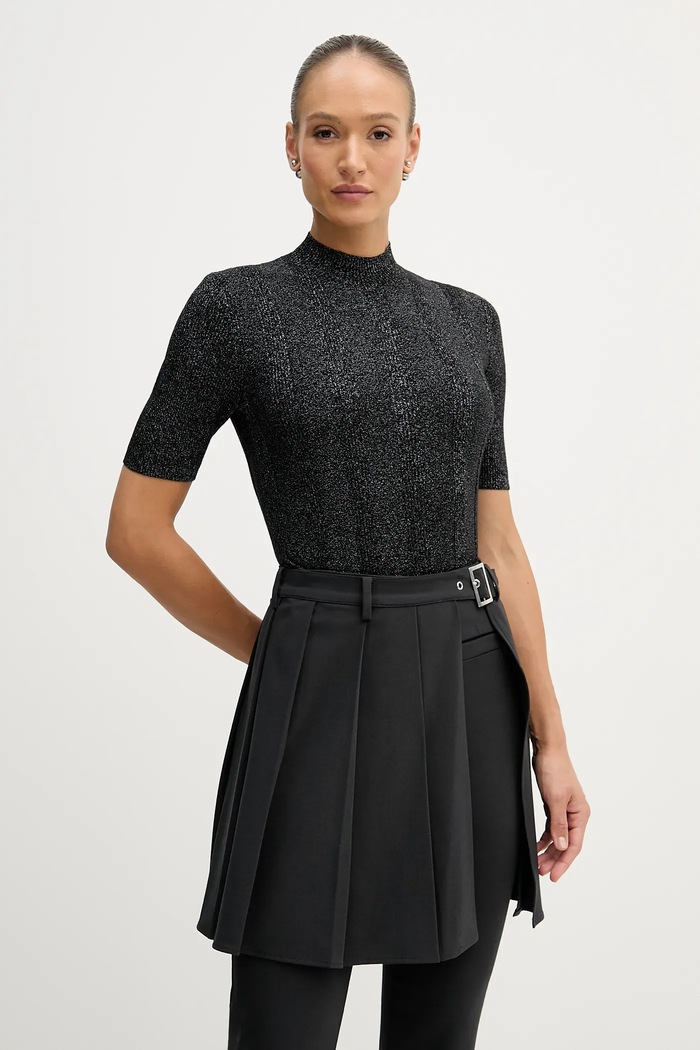 Sisley sweter z dodatkiem wełny półgolf czarny 1WH2M2025