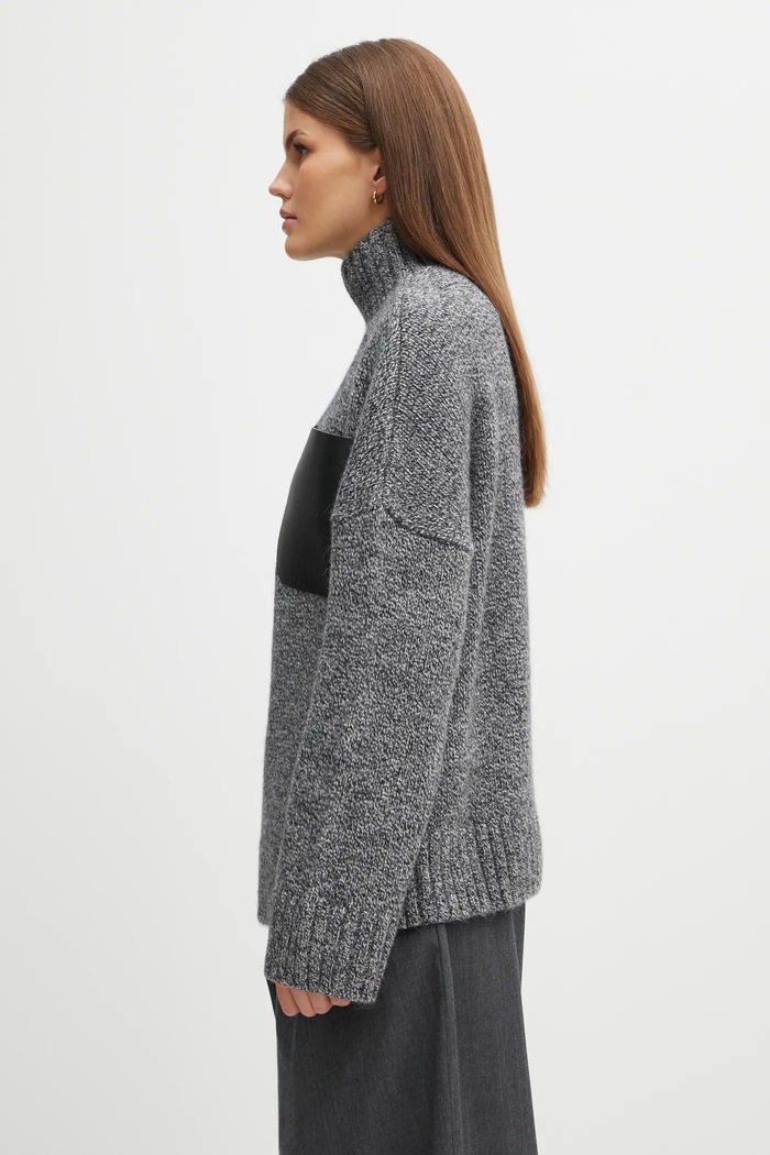 Пуловер с вълна JW Anderson Leather Patch Pocket KW1292.YN0367 сив AW25