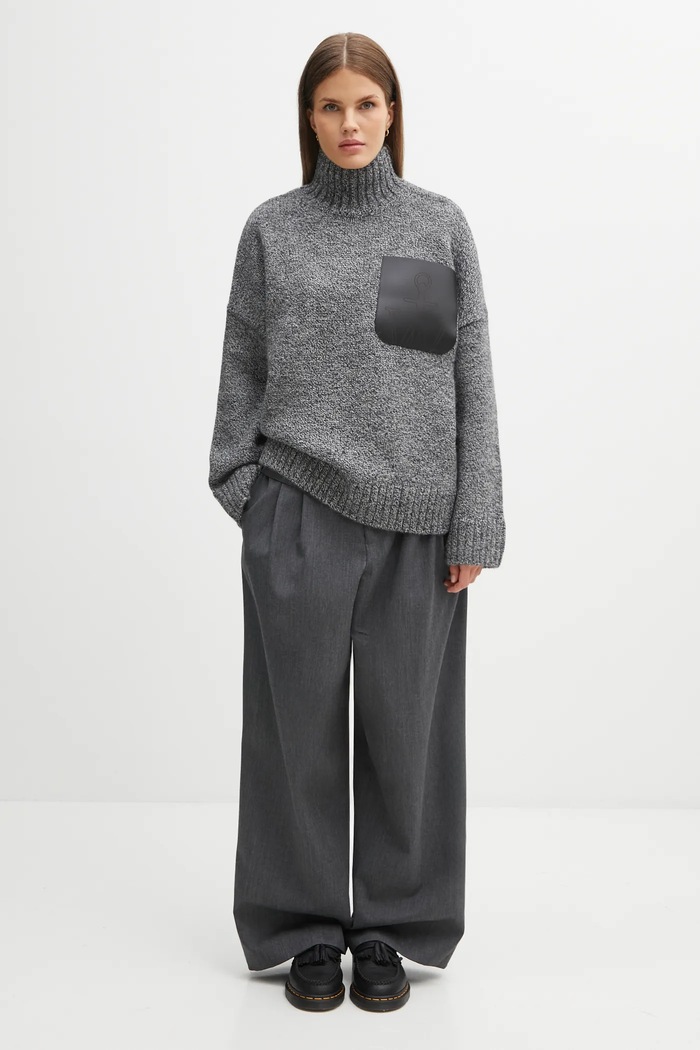 Пуловер с вълна JW Anderson Leather Patch Pocket KW1292.YN0367 сив