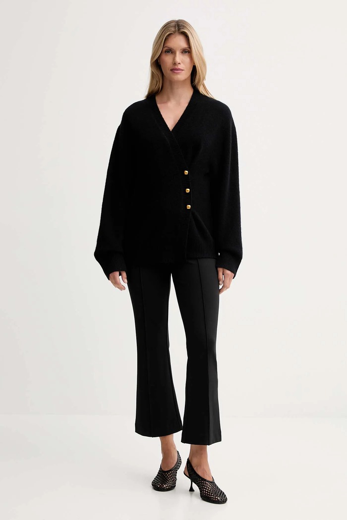 Pulover z dodatkom volne ISABELLE BLANCHE IS25FW.M152.F007 črna AW25