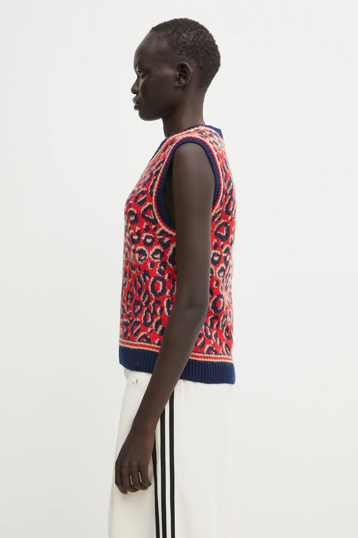 Vesta s prímesou vlny adidas Originals Wb Knit Vest KD0335 červená AW25