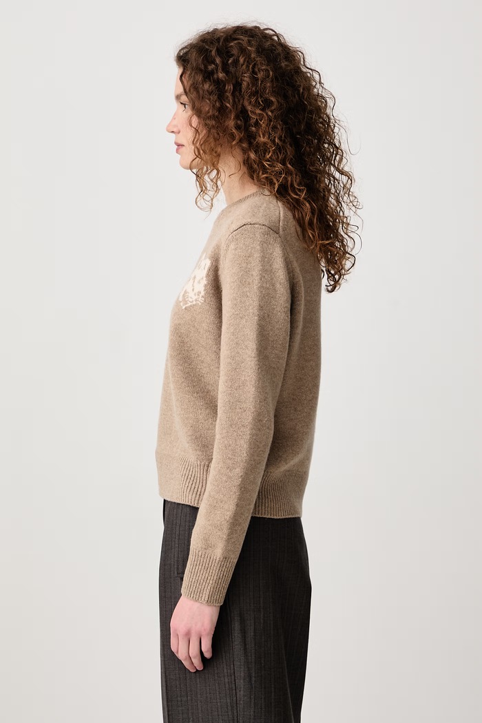 Fox Head Intarsia Merino пуловер от вълна дамски Maison Kitsuné NW00808KM0329 бежов