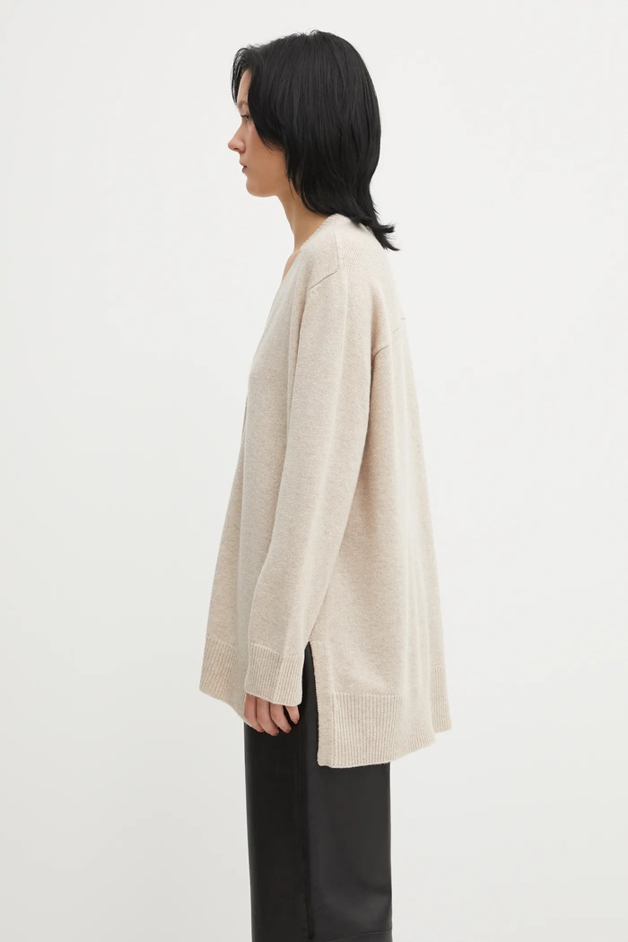 Maison Kitsuné Шерстяной кардиган Maison Kitsuné Merino Wool Long PW00509KT1171 бежевый AW25