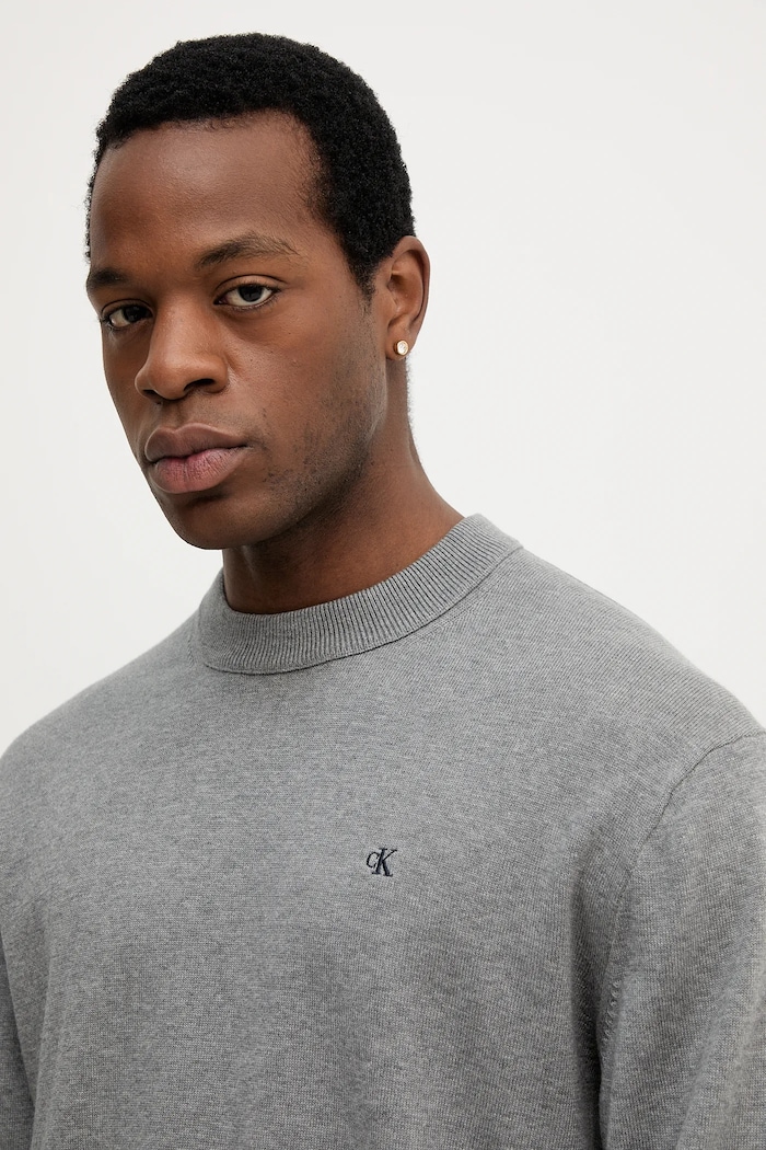 Памучен пуловер Calvin Klein Jeans сив LV04RC309G