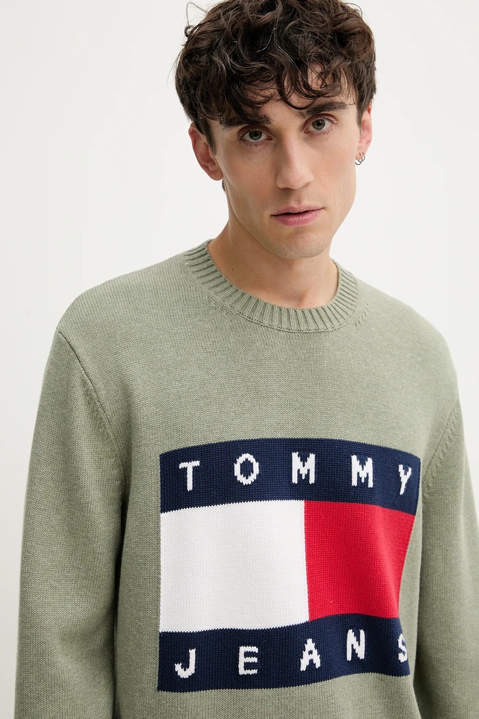 Bavlnený sveter Tommy Jeans zelená DM0DM22105