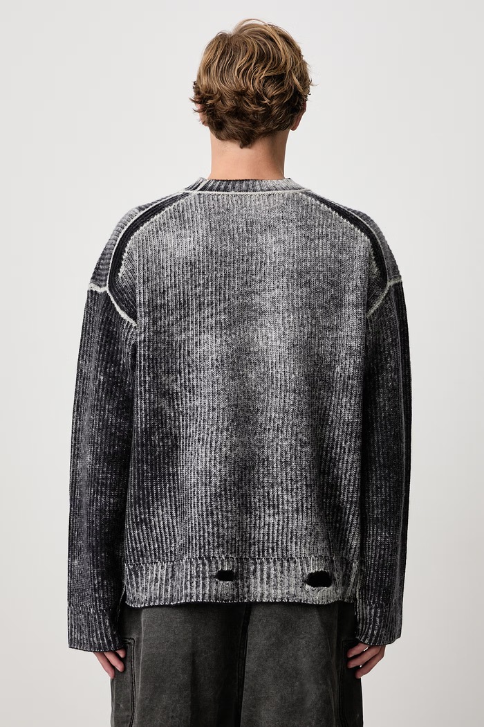 Odzież Represent Reversible Fade Out sweter wełniany męski MLM100217 czarny