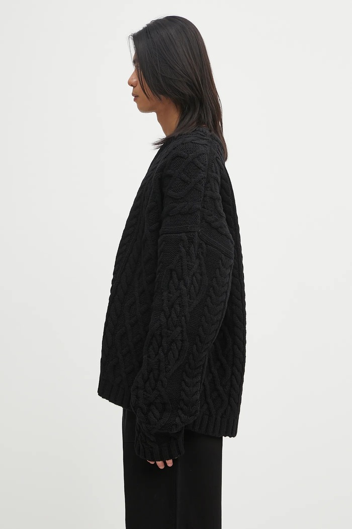 VETEMENTS woolen jumper Cable-Knit UH76KN600B black AW25