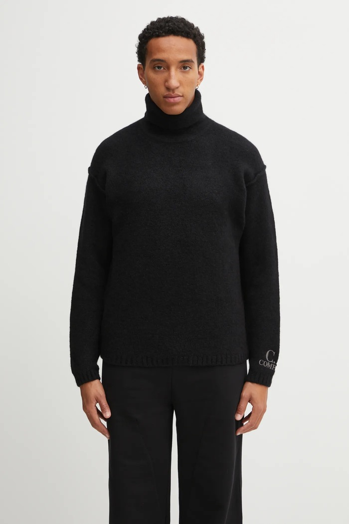 C.P. Company maglione con lana scollo a colletto alto nero 19CMKN281A110509A