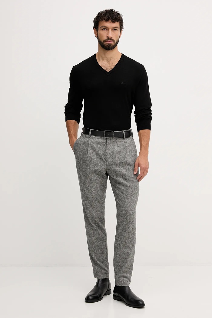 Pulover Lindbergh 30.800140 črna AW25