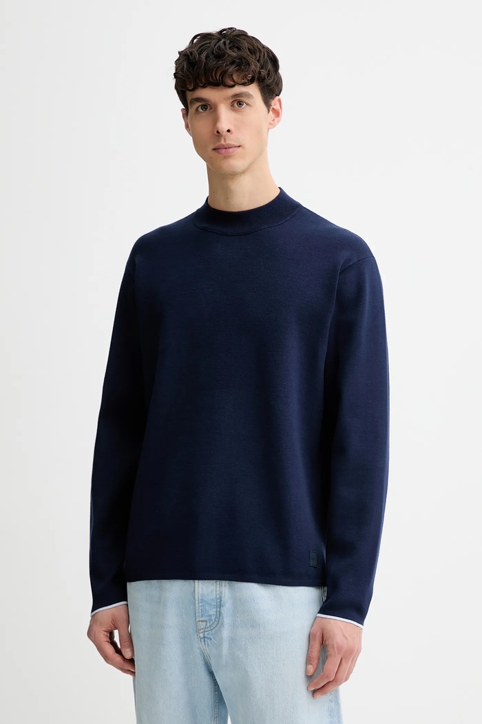 Sveter Calvin Klein okrúhly tmavomodrá LV04LD313G