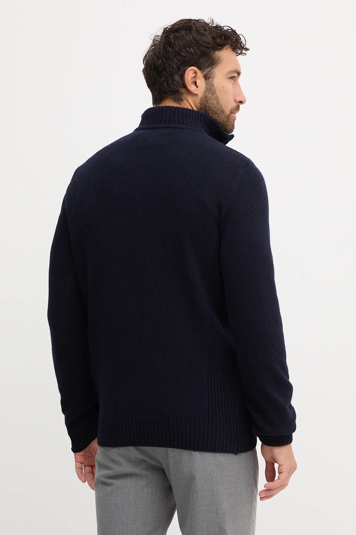 Odzież Barbour Sweter męski wełniany NELSON MKN0863 granatowy