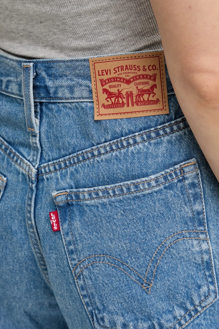 Rifľové krátke nohavice Levi's modrá A1965.0001