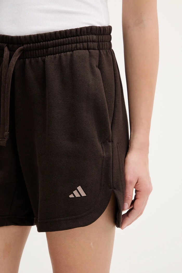 adidas pantaloni scurți maro KT0886