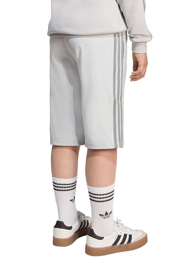 adidas Originals szorty dziecięce JW7733