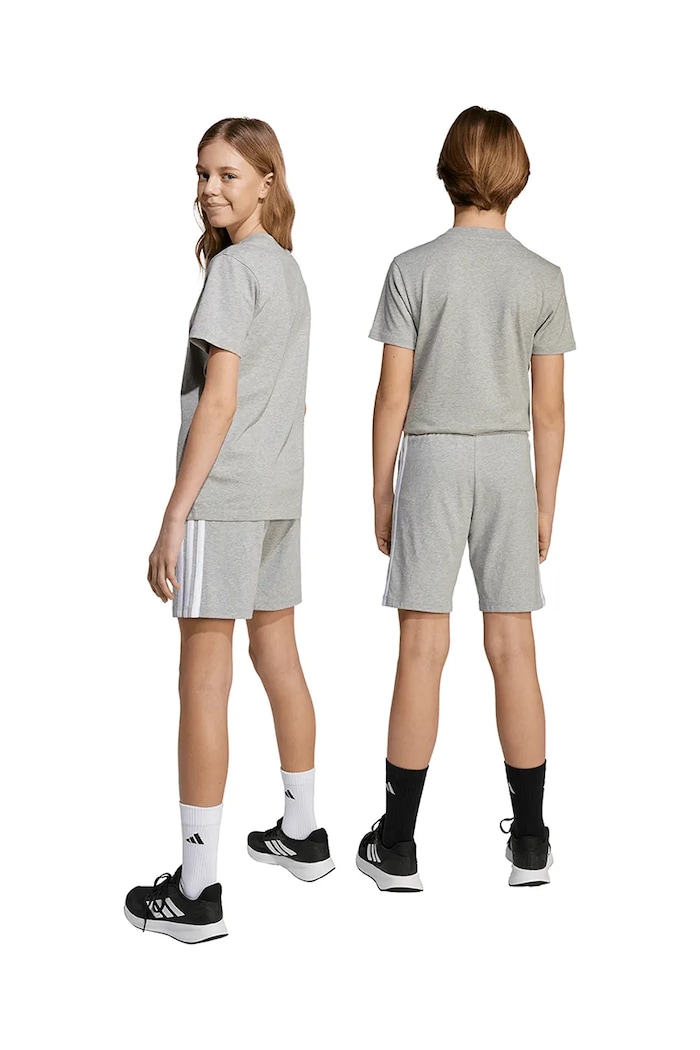 Otroške bombažne kratke hlače adidas JY5016 siva SS26