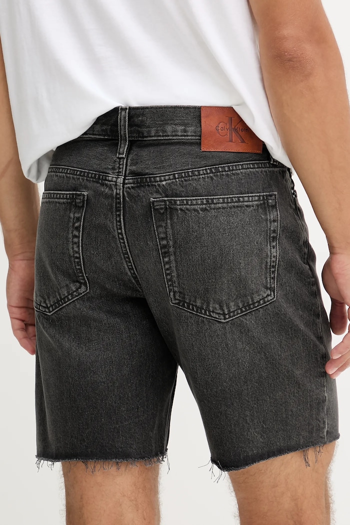 Ruházat Calvin Klein Jeans farmer rövidnadrág LV04RB791G szürke