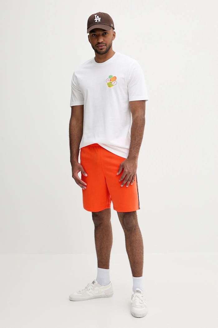 adidas Originals szorty Firebird JY1344 pomarańczowy AW25