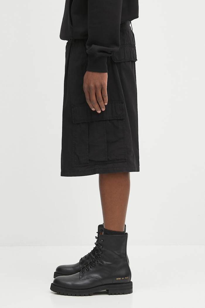 Carhartt WIP cotton shorts Cole Cargo I035566.89GD black AW25