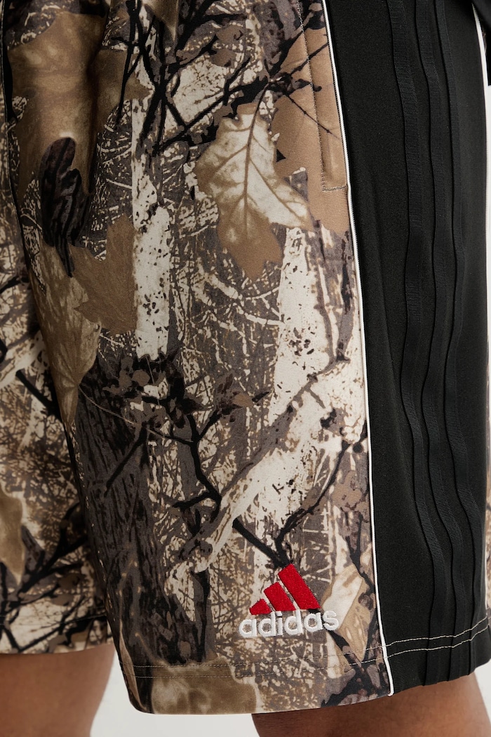 adidas Originals szorty OG Camo Short beżowy KD6259