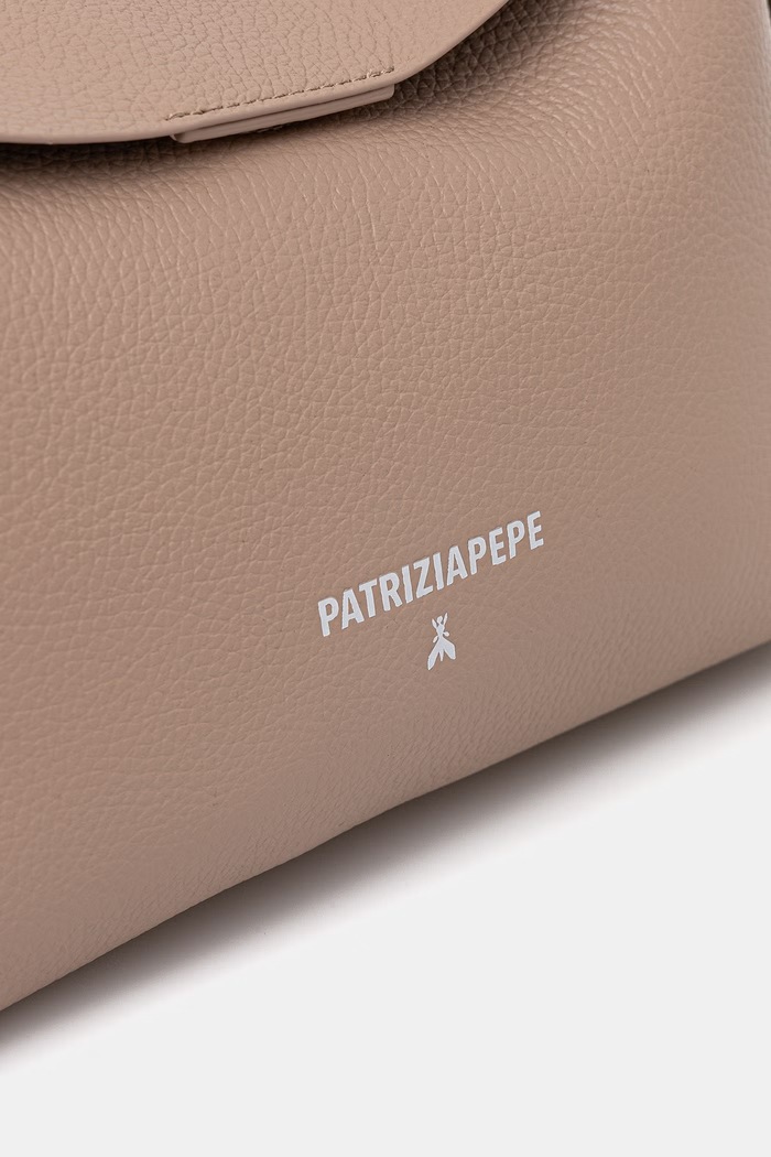 Patrizia Pepe geantă de piele bej 8B0256.L148