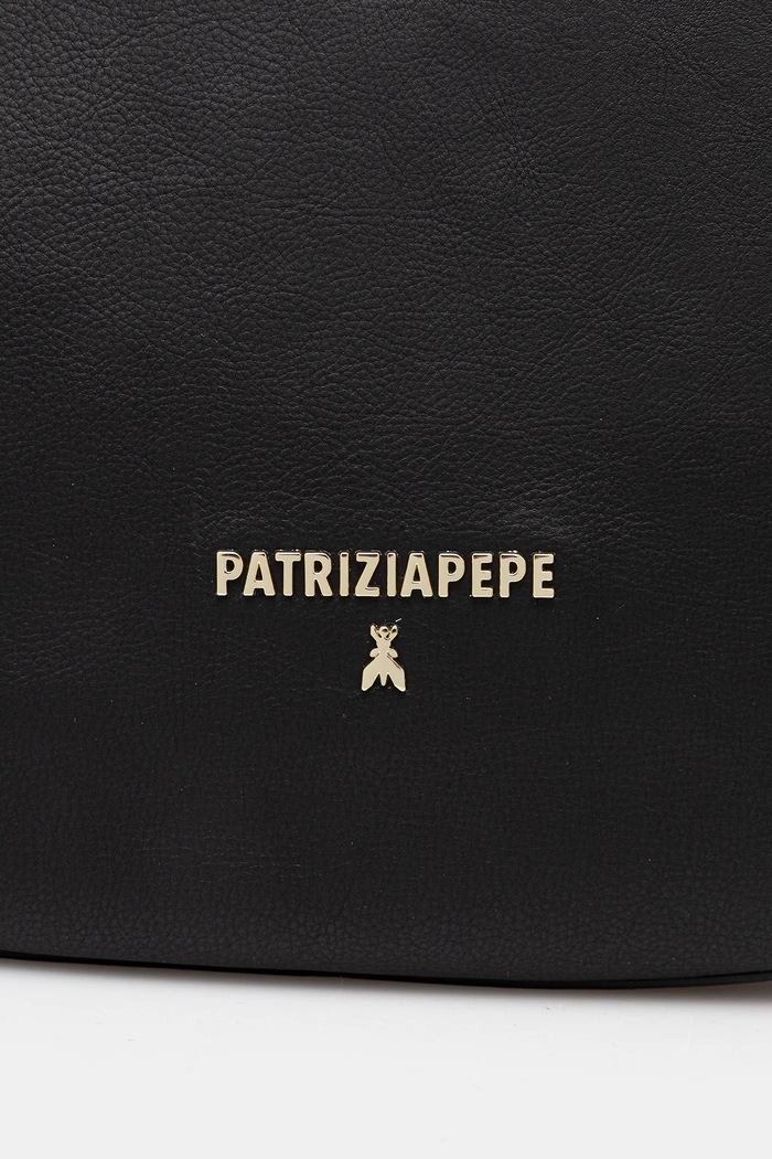 Шкіряна сумочка Patrizia Pepe чорний 8B0278.L164