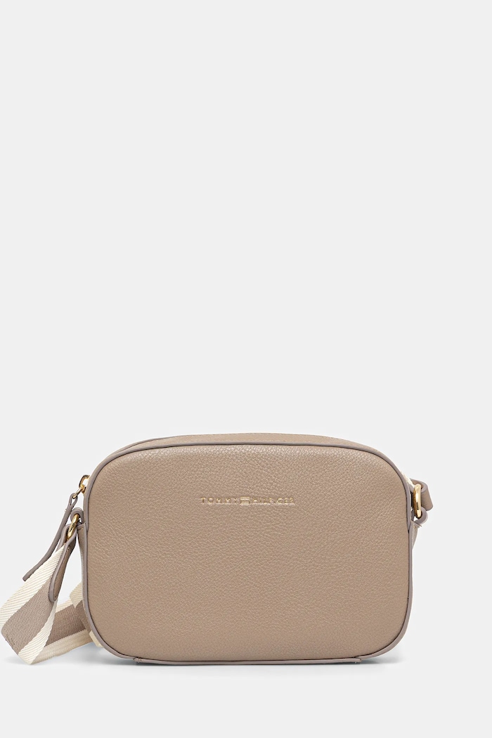 Tommy Hilfiger torebka nie mieści A4 brązowy AW0AW17450