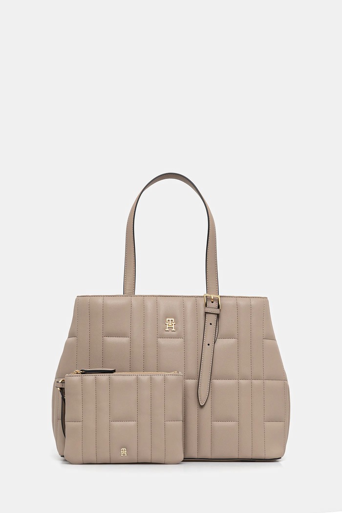Τσάντα Tommy Hilfiger συνθετικό καφέ AW0AW17452