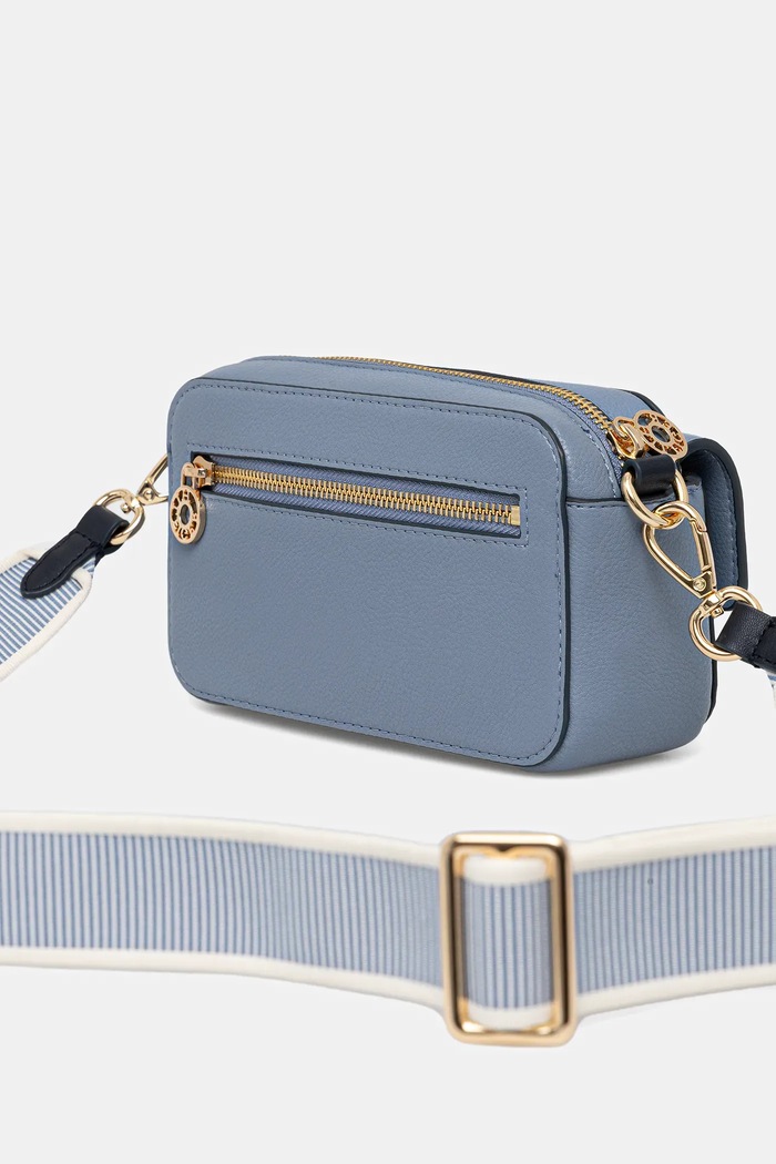 Doplňky Kabelka Tommy Hilfiger AW0AW17455 modrá