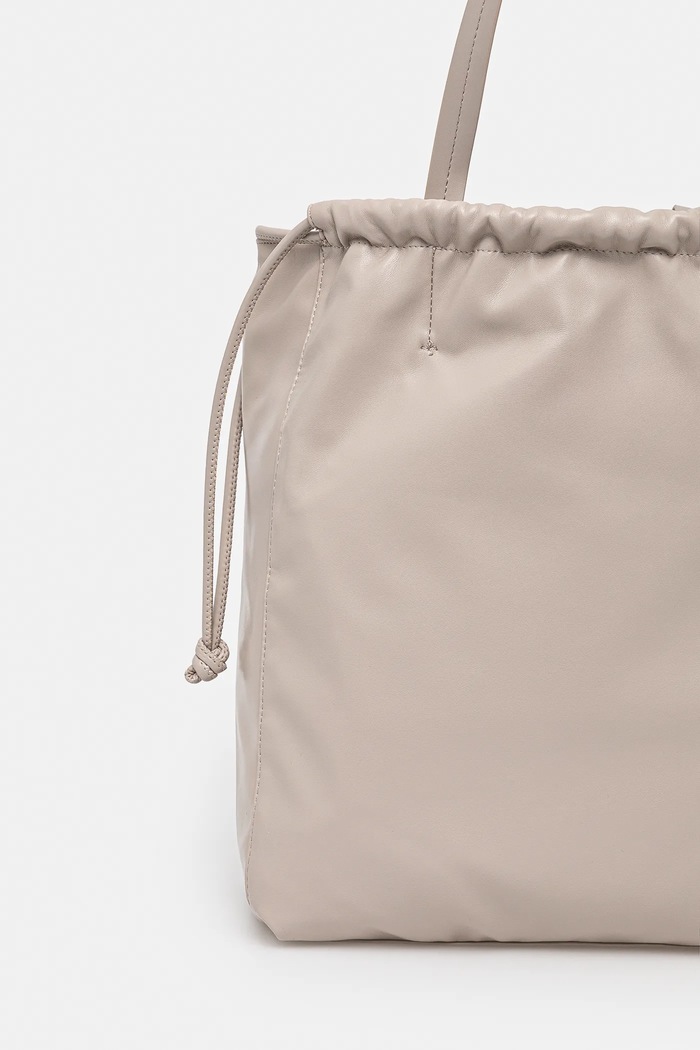 Аксесоари Чанта Calvin Klein LV04K3159G бежов