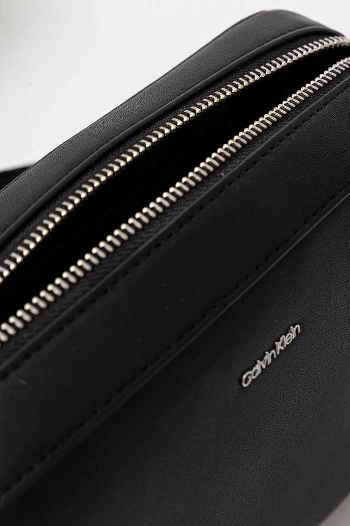 Calvin Klein torebka LV04F3097G czarny