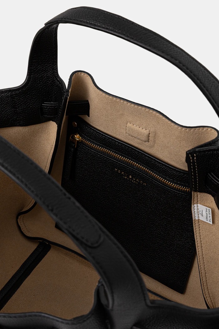 Кожаная сумочка Tory Burch Romy Tote чёрный 164866.001