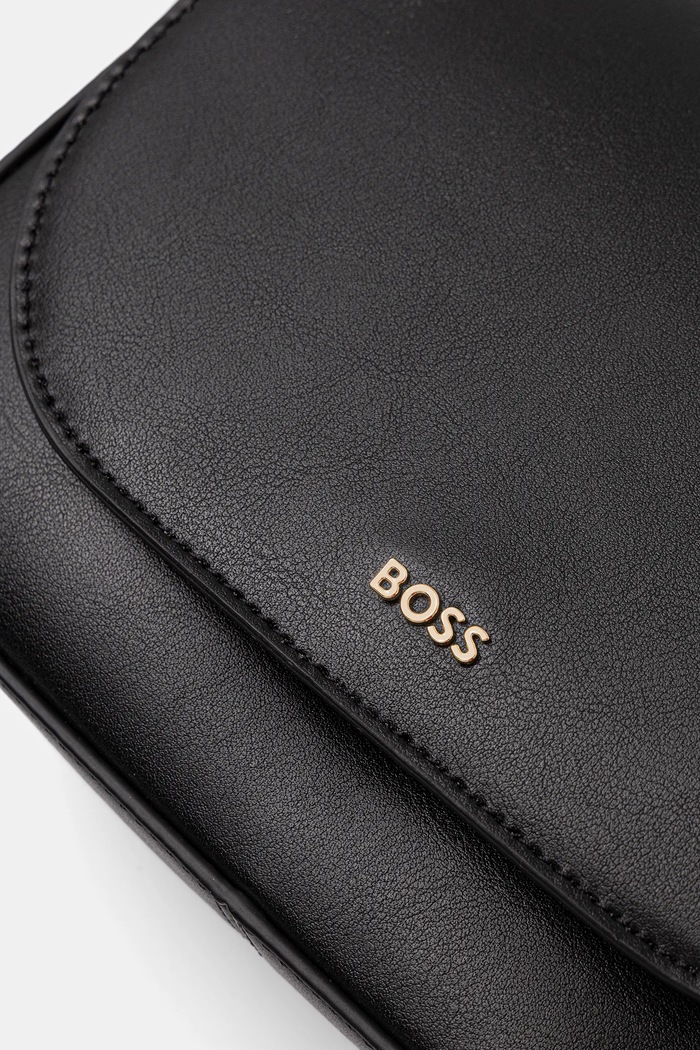 BOSS crossbody kabelka dámská kožená NUMAH Saddle černá 50547756
