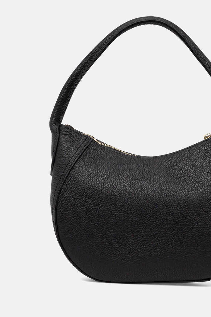 Аксессуары BOSS Кожаная сумочка BOSS Lenah SM Hobo 50547946 чёрный