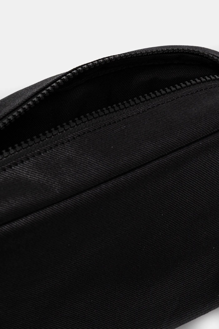 Чанта през рамо Karl Lagerfeld Jeans черен A3W30226