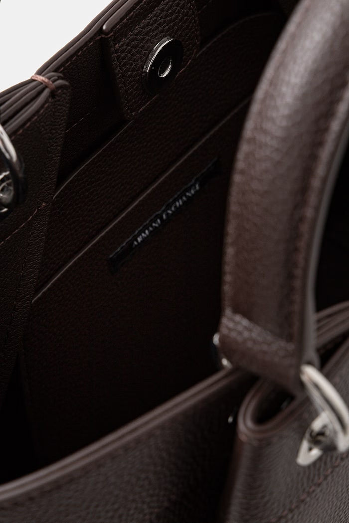 Armani Exchange чанта дамска от имитация на кожа 942911.CC783. кафяв