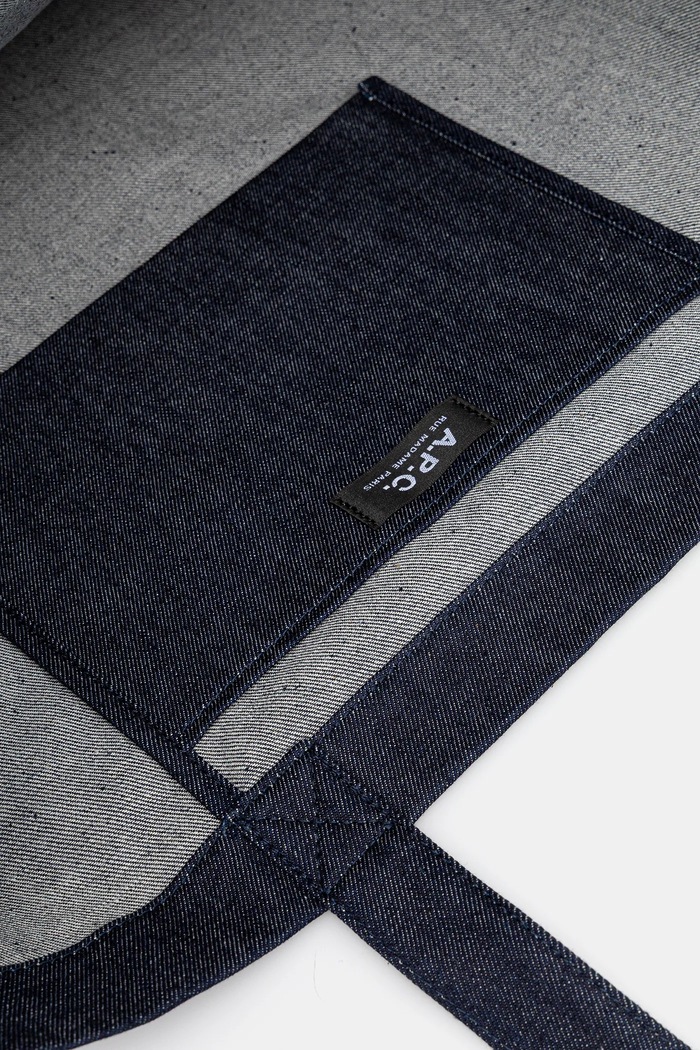 A.P.C. geantă de bumbac shopping daniela COHIZ.M61446 bleumarin