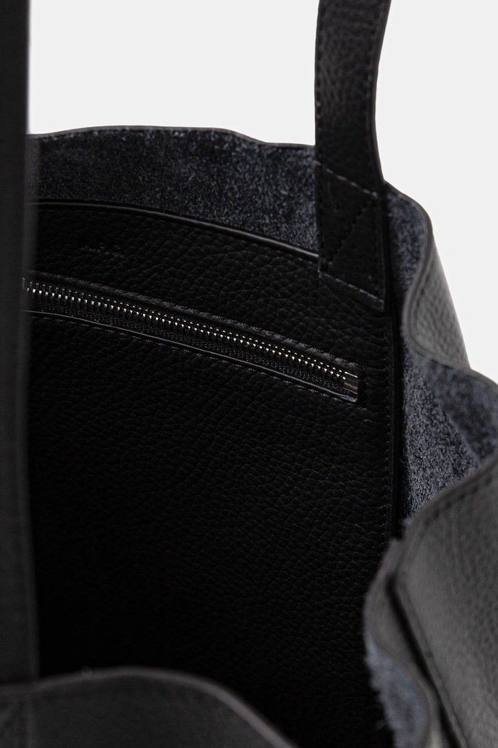 Шкіряна сумочка A.P.C. cabas maiko PXCBC.M61500 чорний