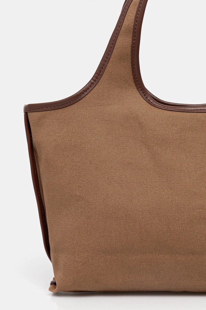 Accesorii A.P.C. geantă de bumbac cabas harper mini COHKF.F67039 maro