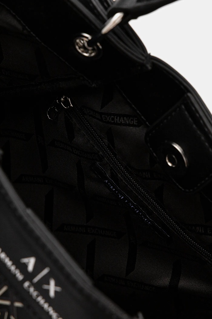 Kabelka Armani Exchange XW000393.AF17145 černá
