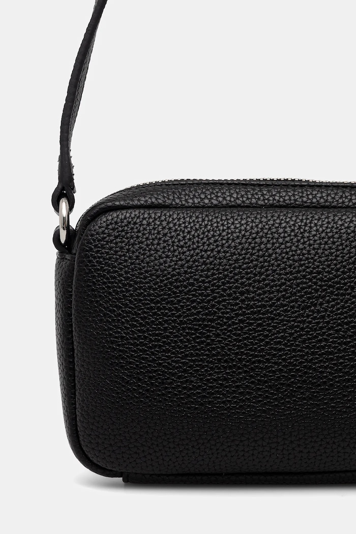 Accesorii Armani Exchange geantă poștaș femei cu imitație de piele XW001547.AF17019 negru