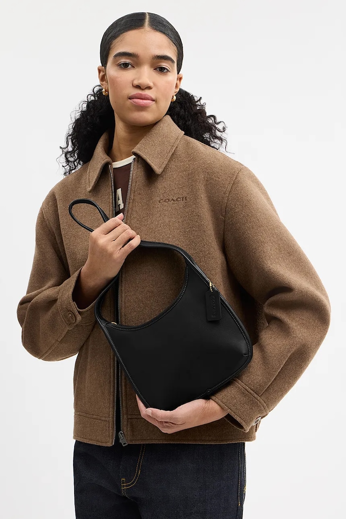 Coach torebka skórzana Curve Zip Bag CAF11