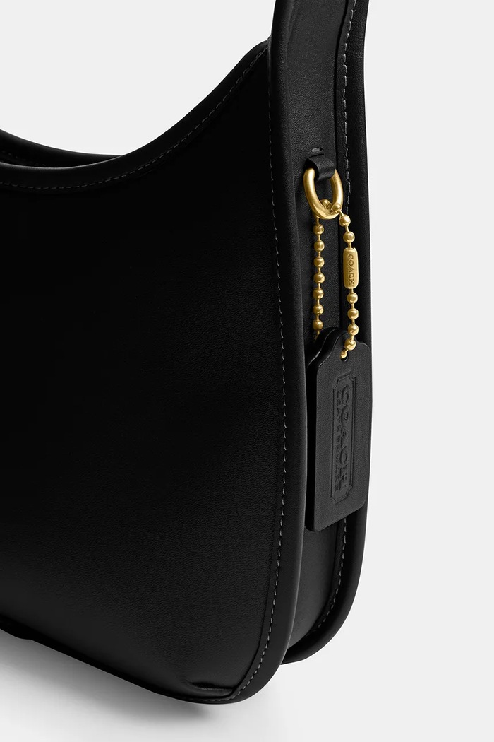 Coach torebka skórzana Curve Zip Bag CAF11