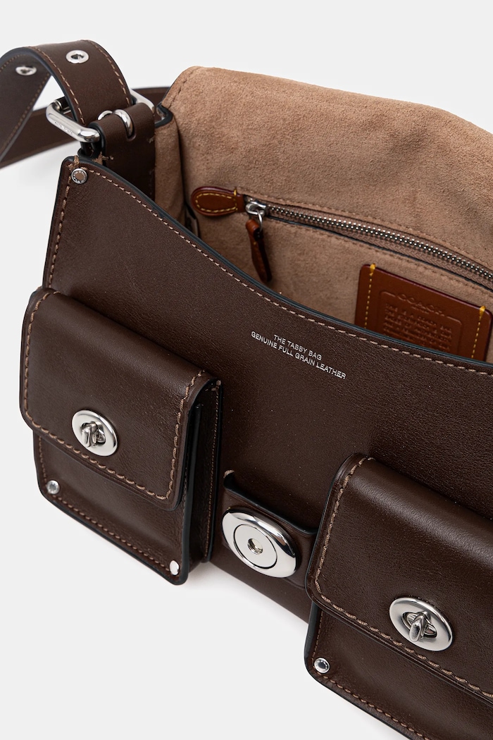 Кожаная сумочка Coach Cargo Turnlock Soft Tabby CU124