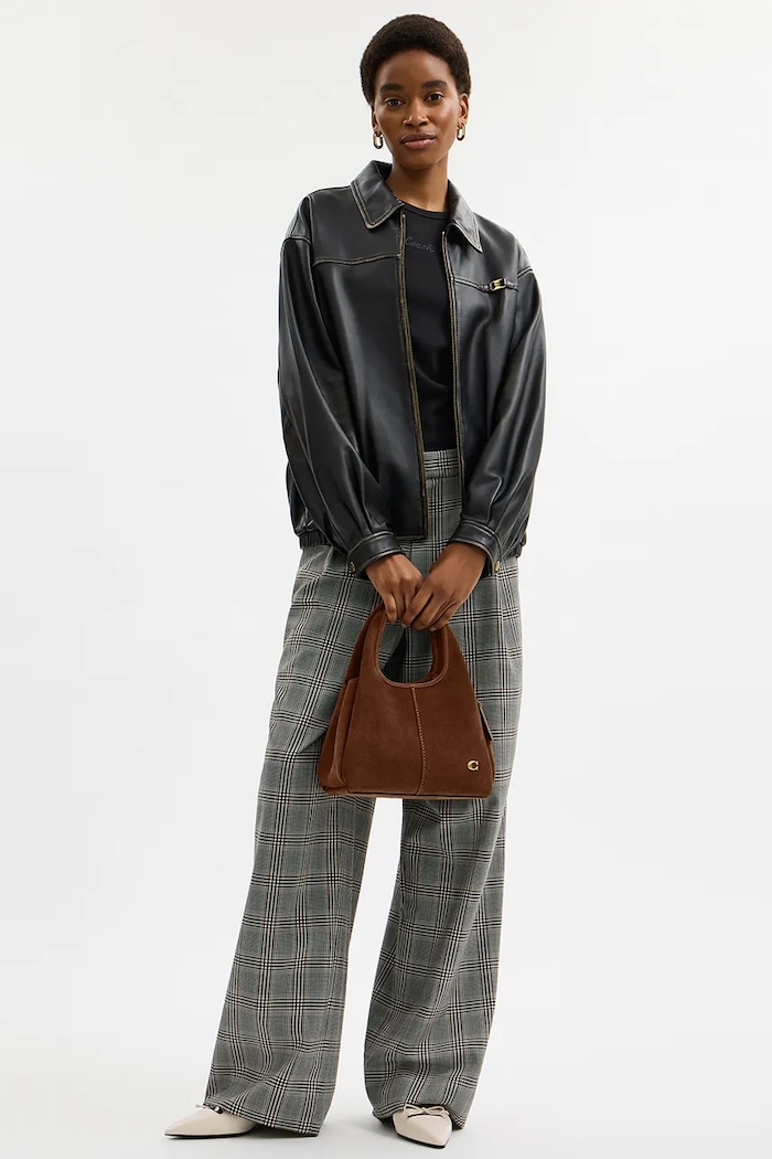 Coach Suade Lana Shoulder Bag 23 чанта crossbody дамска от велур CBZ95