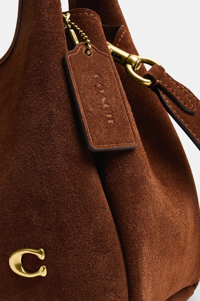 Coach Suade Lana Shoulder Bag 23 чанта crossbody дамска от велур CBZ95